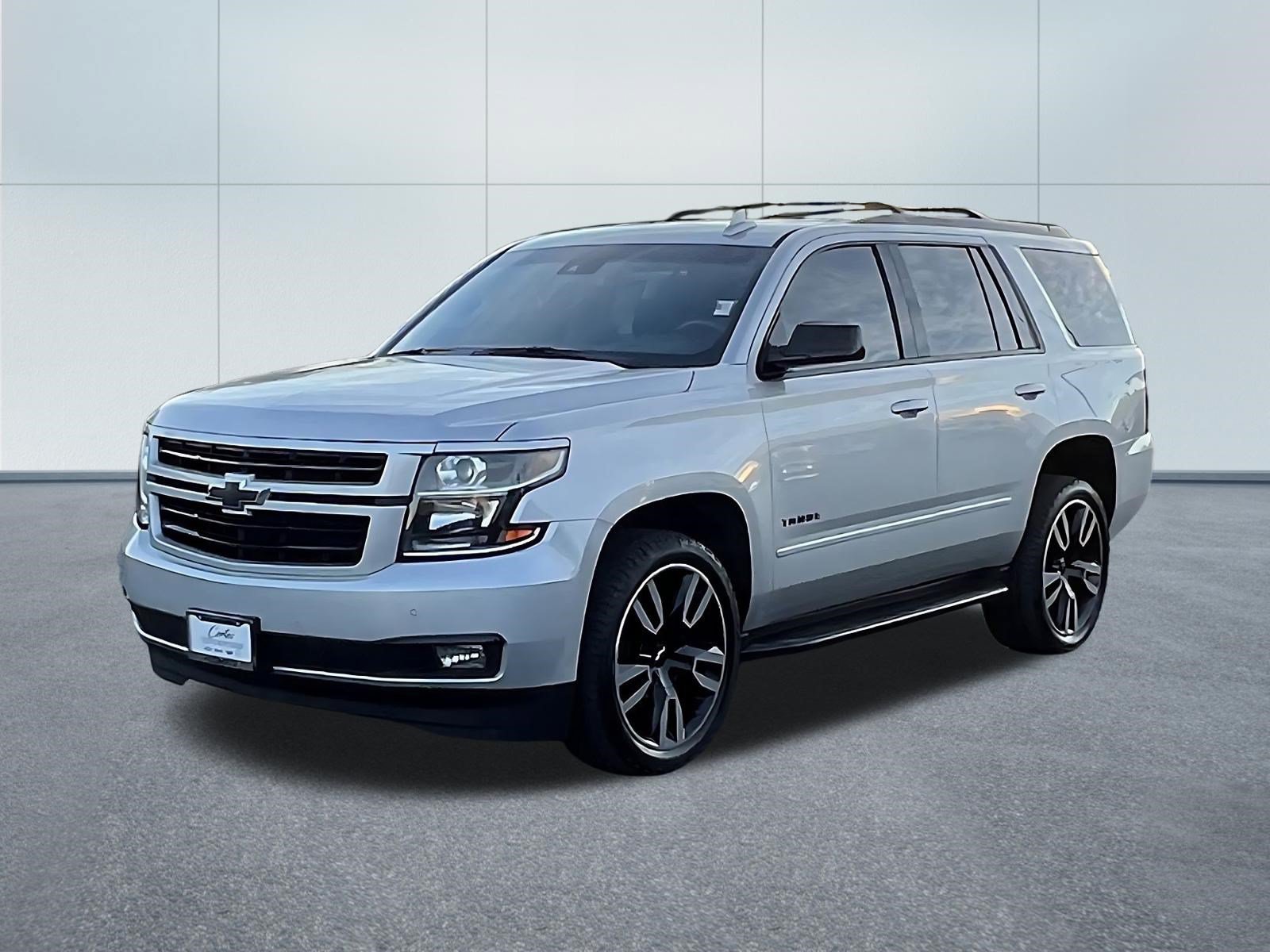 Used 2018 Chevrolet Tahoe Premier w/ RST Edition AWD/4WD image 3