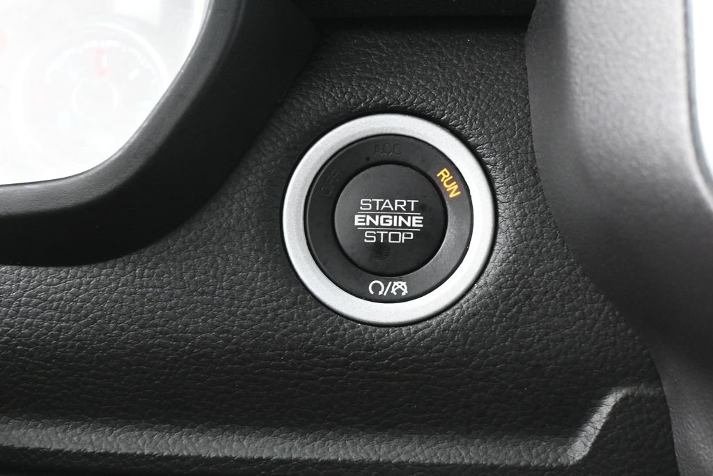 Used 2023 RAM 1500 Laramie RWD image 23