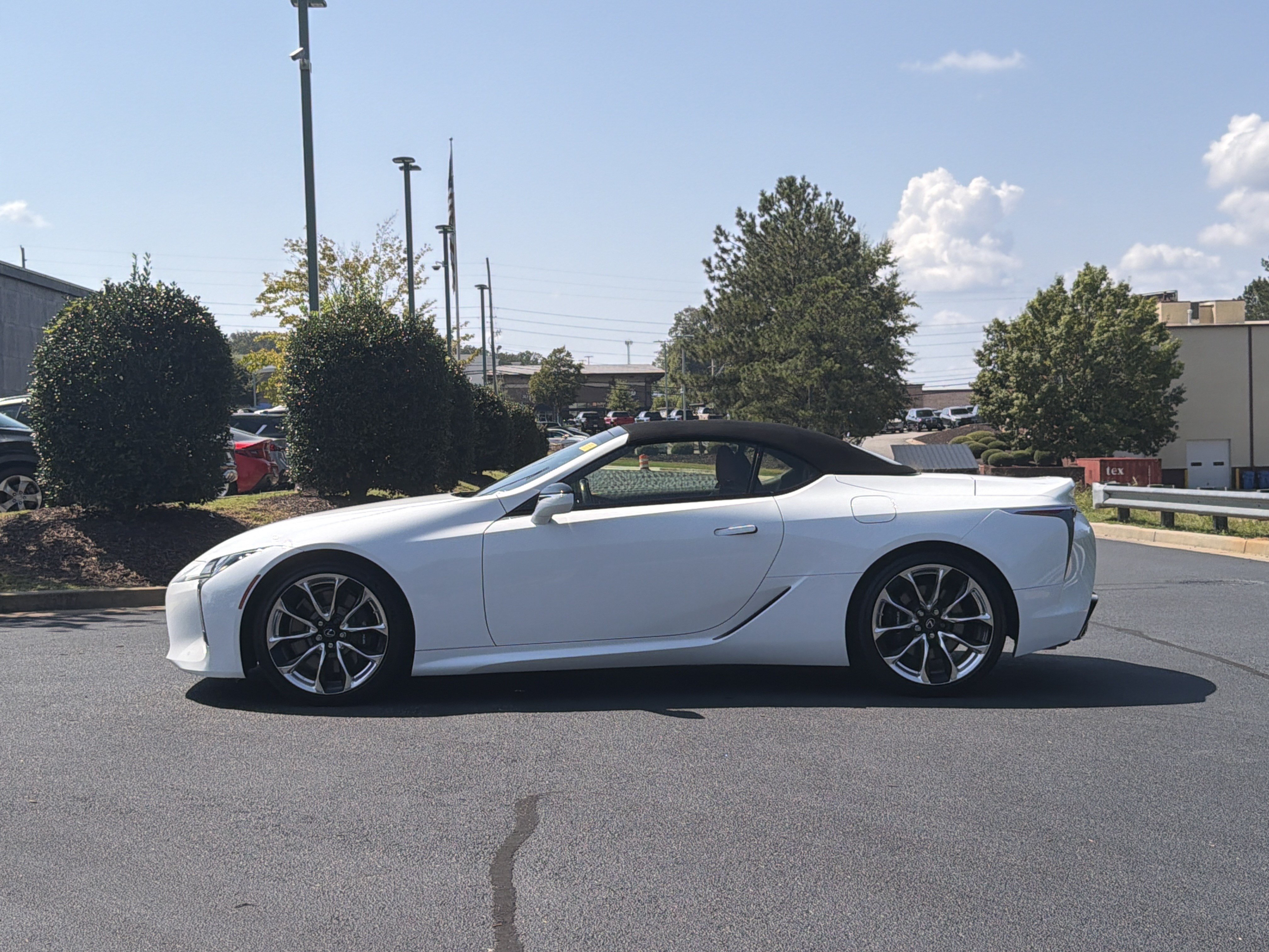 Used 2021 Lexus LC 500 Convertible w/ Touring Package RWD image 10