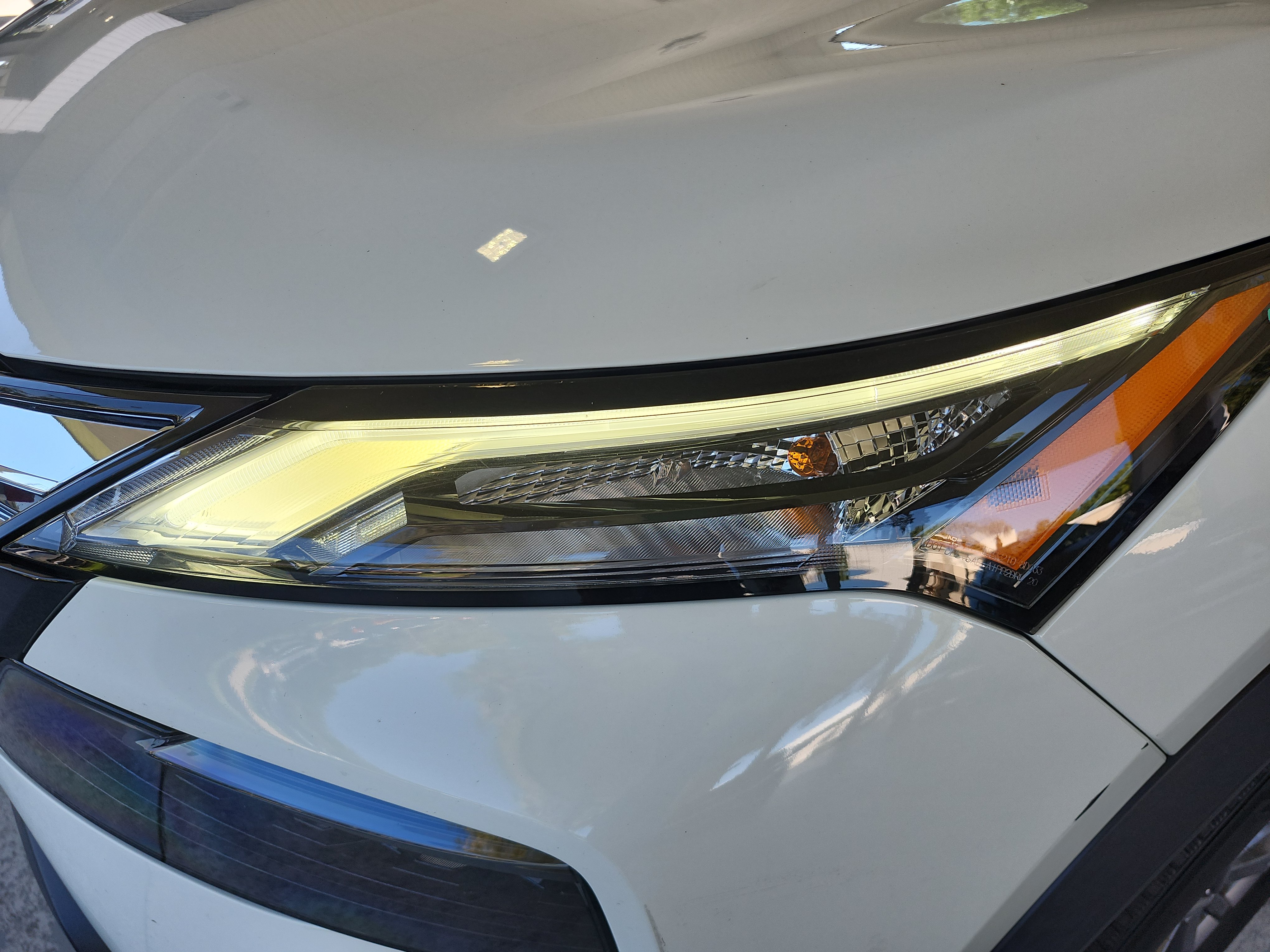 Used 2024 Nissan Rogue S FWD image 33
