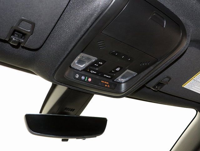 Used 2024 Chevrolet Blazer Premier w/ Safety Plus Package AWD/4WD image 23