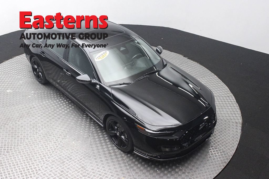Used 2024 Honda Accord Sport image 3
