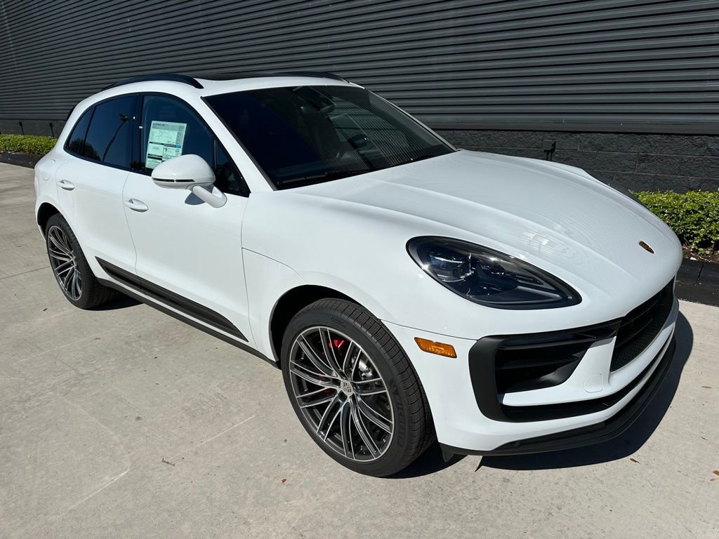 Used 2026 Porsche Macan S AWD/4WD image 11