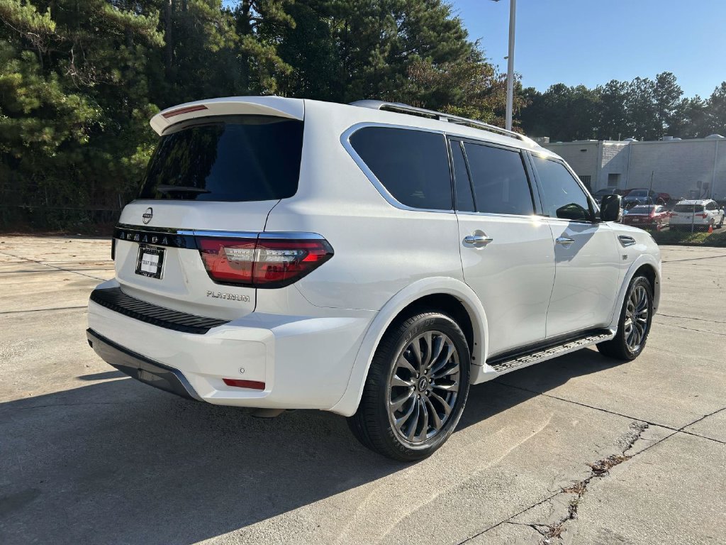 Used 2022 Nissan Armada Platinum w/ Captain's Chairs Package RWD image 3