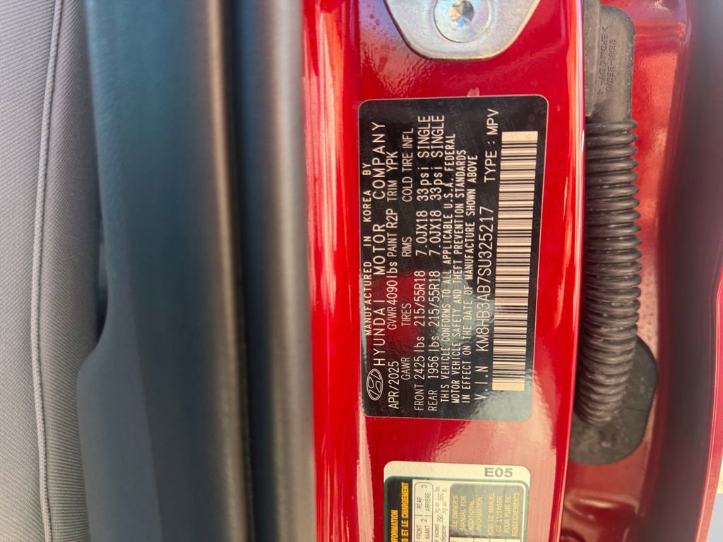 Used 2025 Hyundai Kona SEL image 24