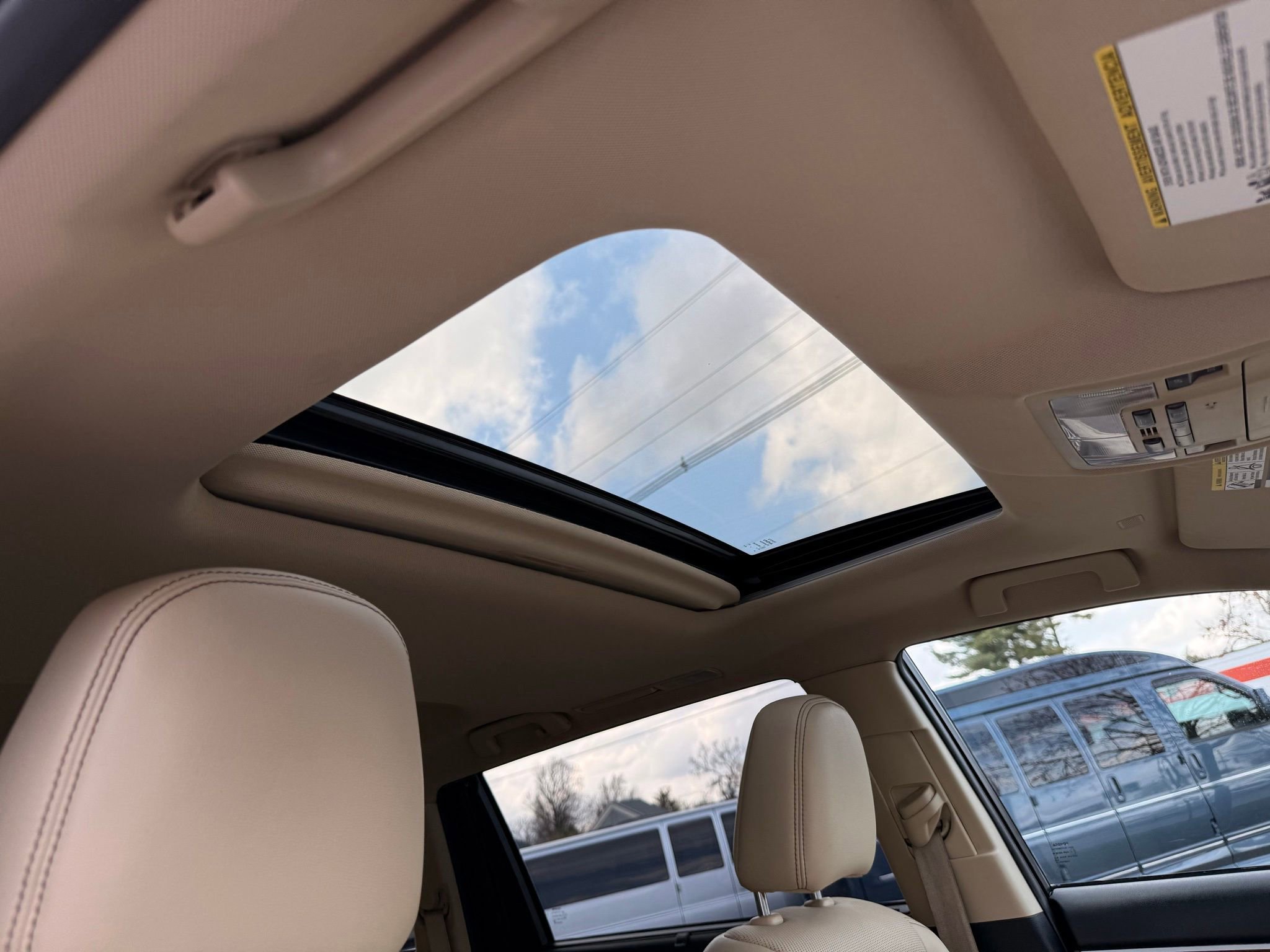 Used 2019 Toyota Highlander Limited AWD/4WD image 26