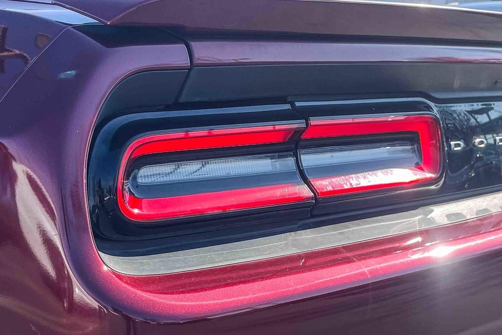 Used 2017 Dodge Challenger R/T image 8