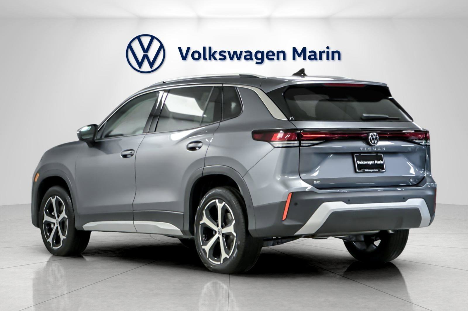 New 2026 Volkswagen Tiguan SE image 3