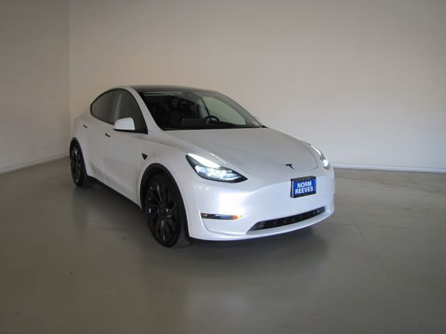 Used 2024 Tesla Model Y Performance AWD/4WD image 3