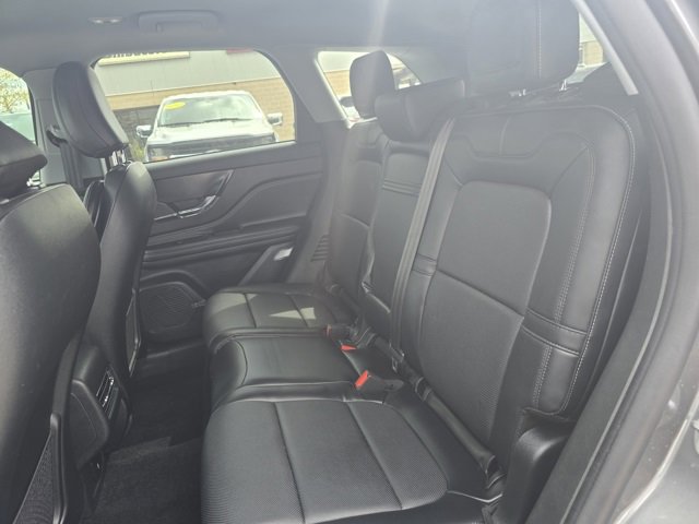 Used 2022 Lincoln Corsair Reserve image 12
