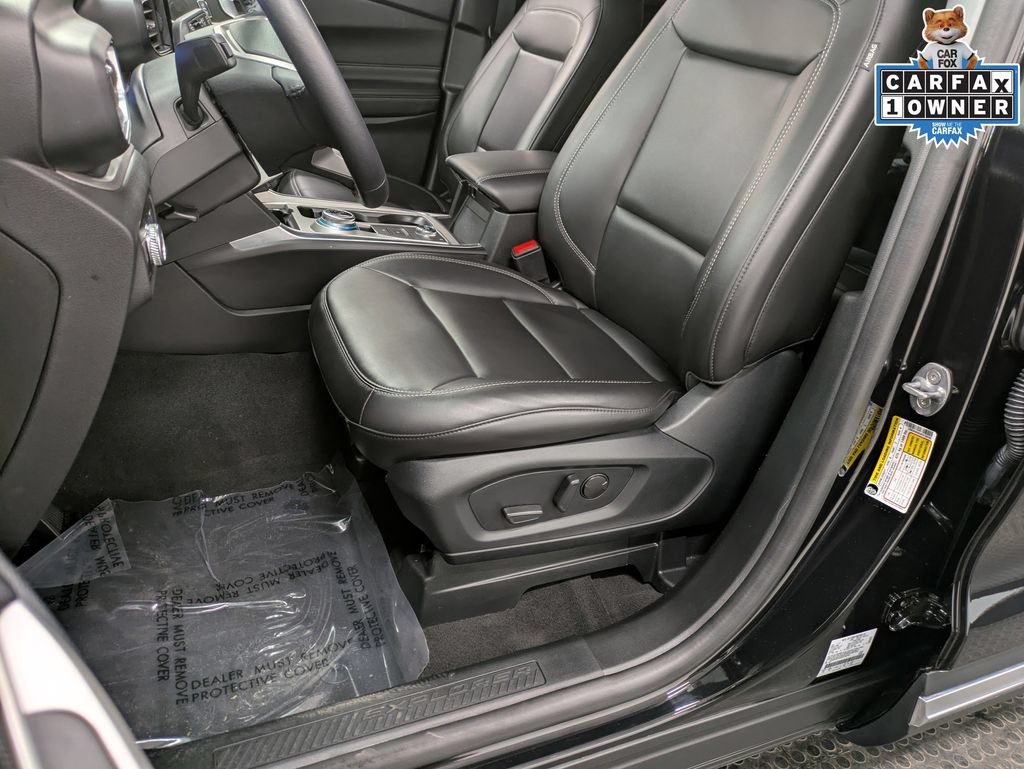 Used 2022 Ford Explorer XLT w/ Equipment Group 202A AWD/4WD image 11
