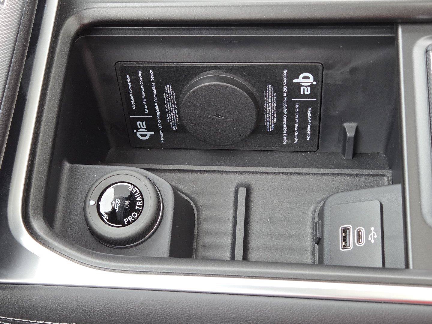 New 2027 Ford Expedition Max Platinum w/ Stealth Performance Package AWD/4WD image 7