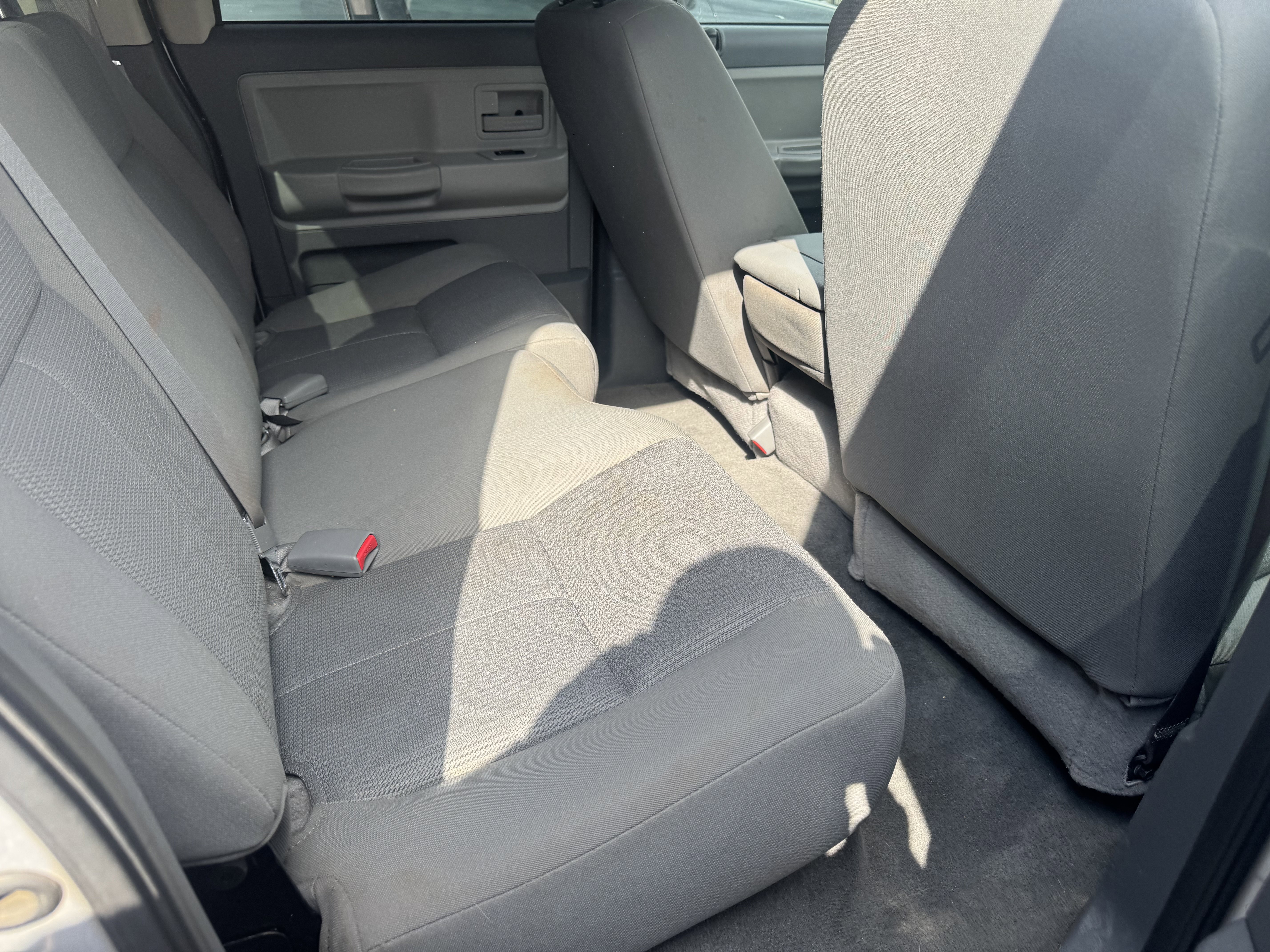 Used 2006 Dodge Dakota SLT image 13