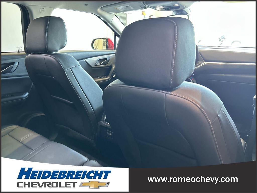 Used 2024 Chevrolet Blazer LT AWD/4WD image 31
