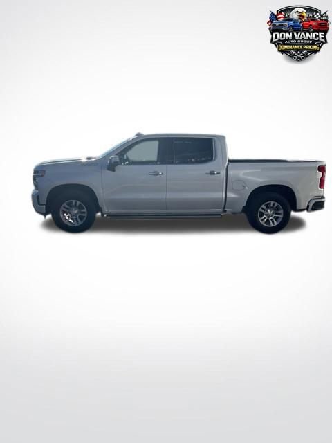 Used 2019 Chevrolet Silverado 1500 High Country w/ Technology Package image 2