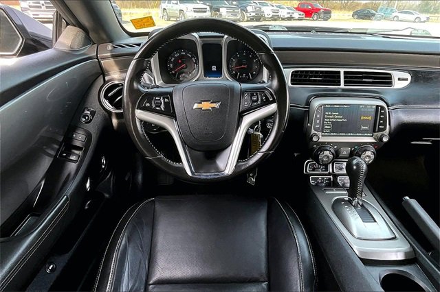Used 2015 Chevrolet Camaro LT w/ RS Package image 8