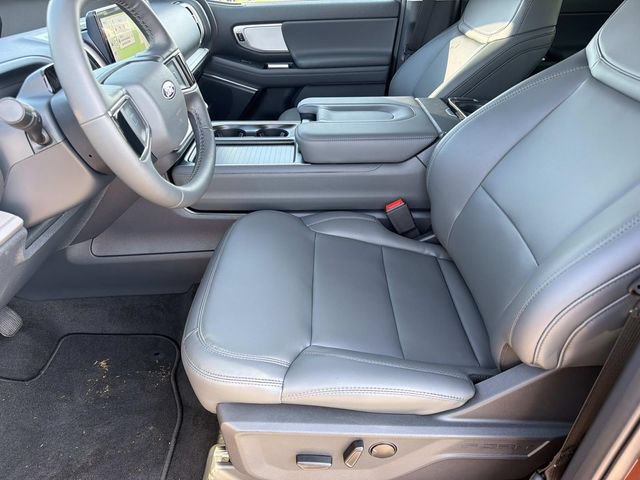 New 2027 Ford Expedition Active RWD image 18
