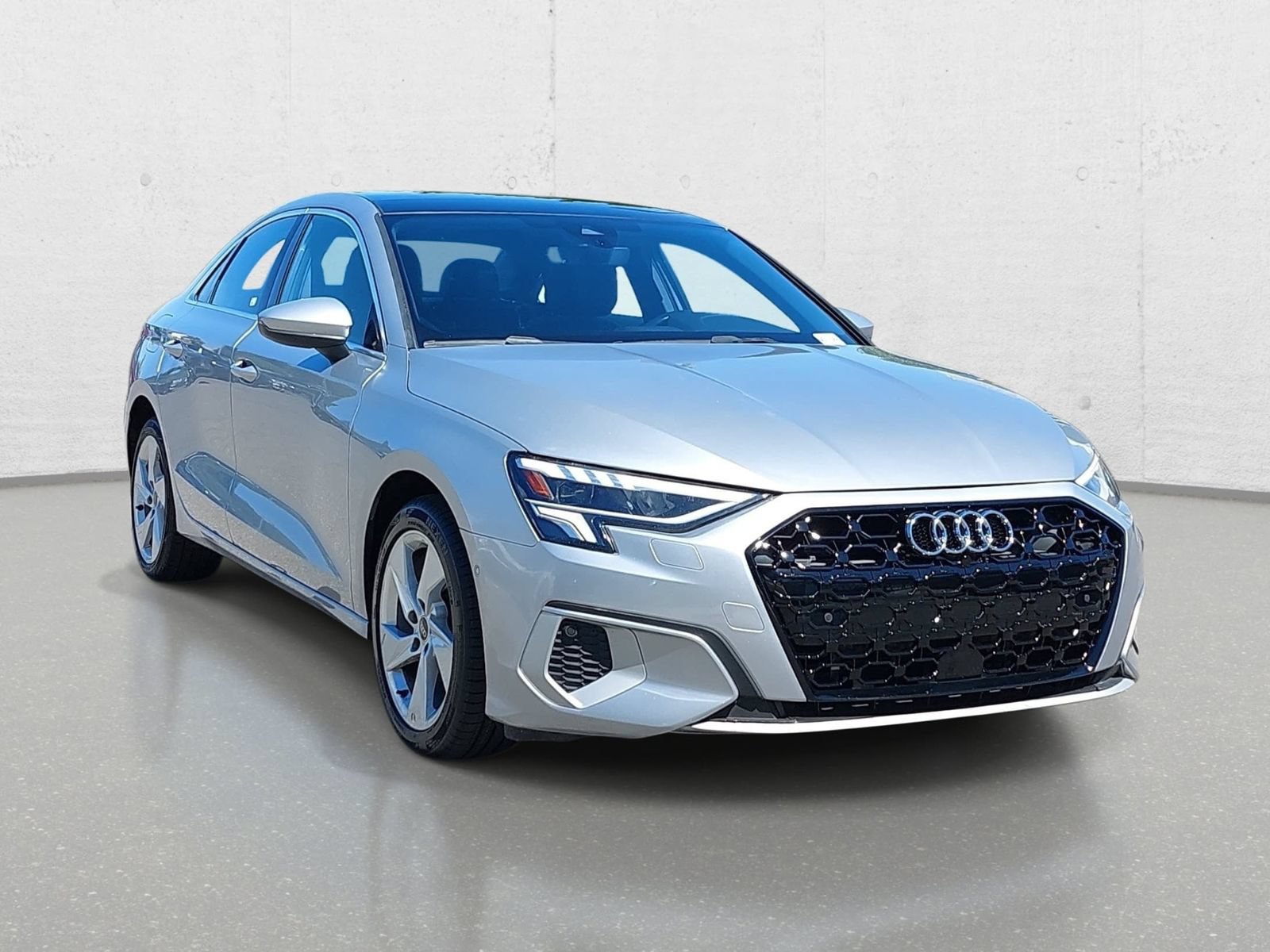 Used 2024 Audi A3 2.0T Premium FWD image 3