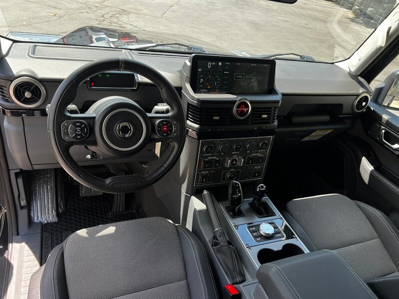 Used 2024 INEOS Grenadier Station Wagon AWD/4WD image 21