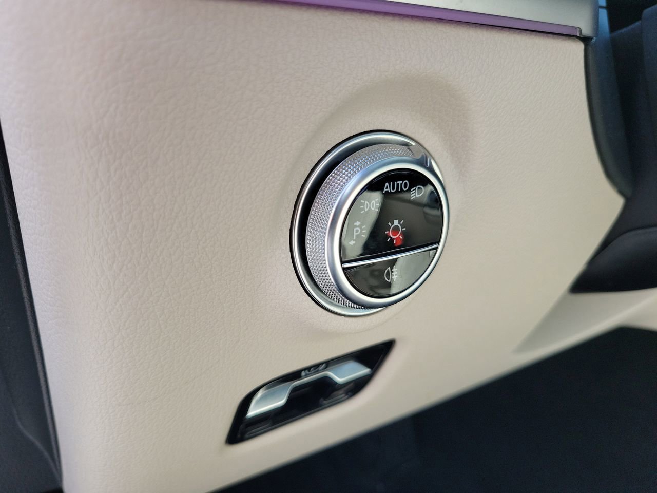 Certified 2023 Mercedes-Benz C 300 Sedan image 27