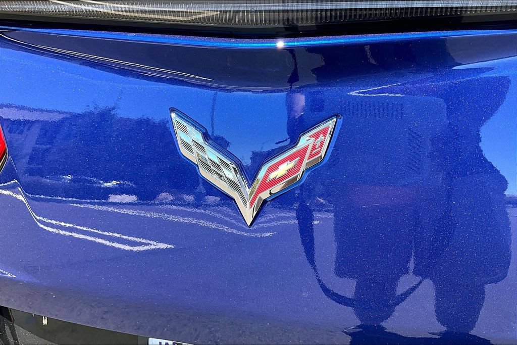 Used 2017 Chevrolet Corvette Stingray Convertible w/ 2LT Preferred Equipment Group RWD image 26