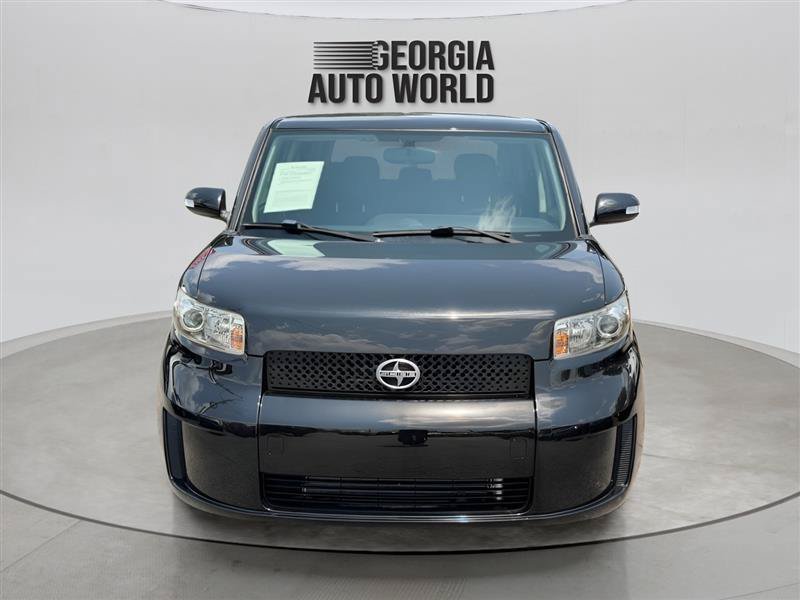 Used 2010 Scion xB FWD image 10