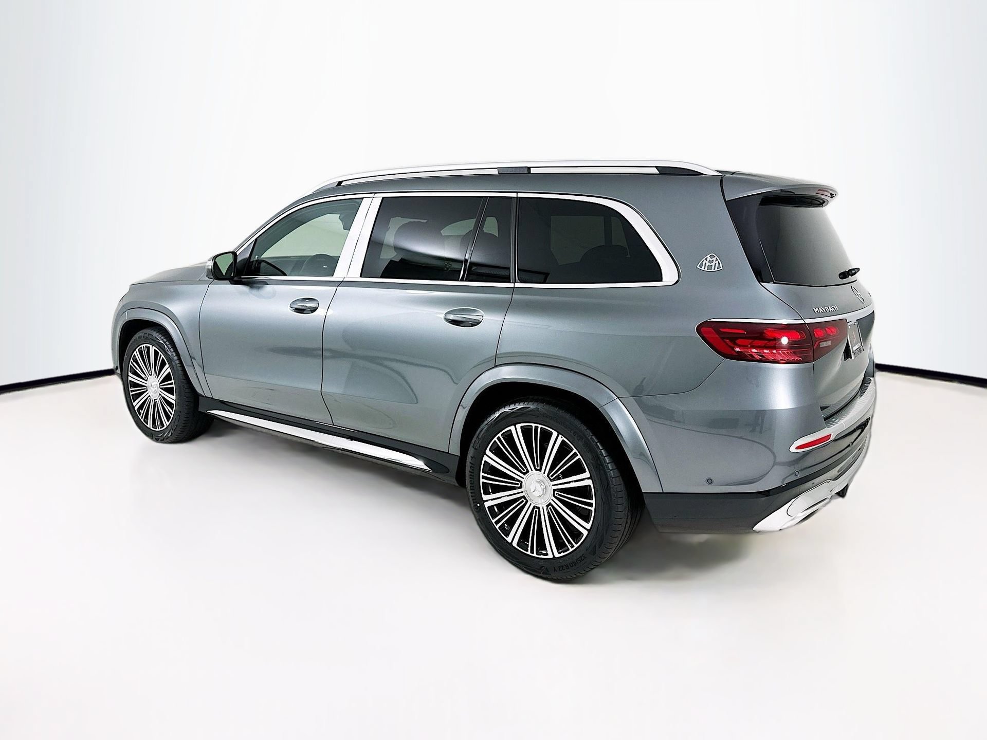 New 2026 Mercedes-Benz Maybach GLS 600 4MATIC image 6