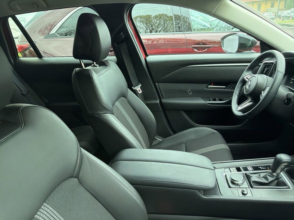 Used 2025 MAZDA CX-50 AWD 2.5 S w/ Select Package image 4