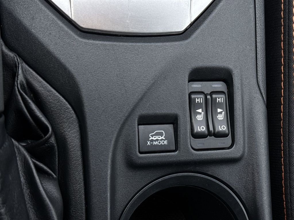 Used 2018 Subaru Crosstrek 2.0i Premium w/ Eyesight System image 24