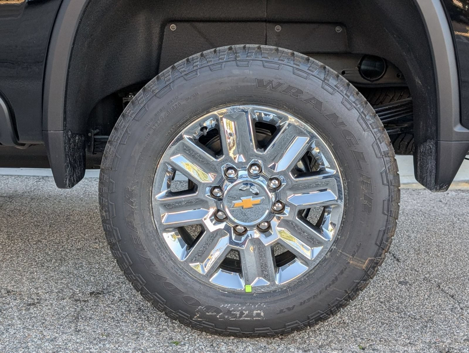 New 2026 Chevrolet Silverado 2500 High Country w/ Technology Package AWD/4WD image 6