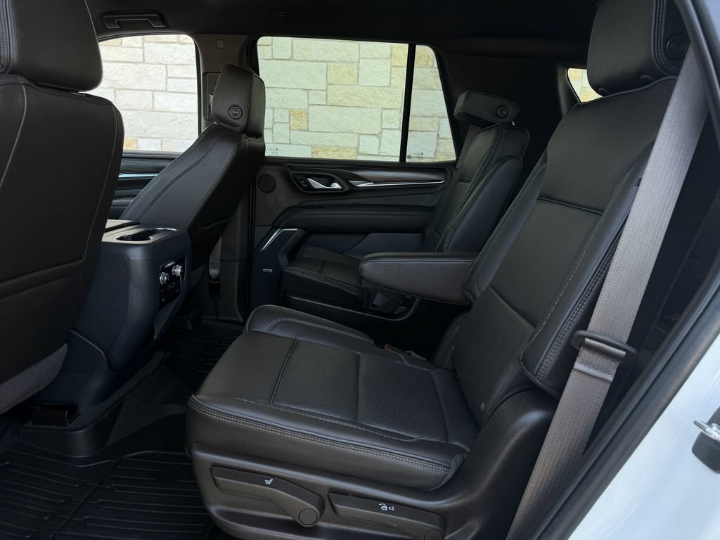 Used 2022 GMC Yukon Denali AWD/4WD image 26