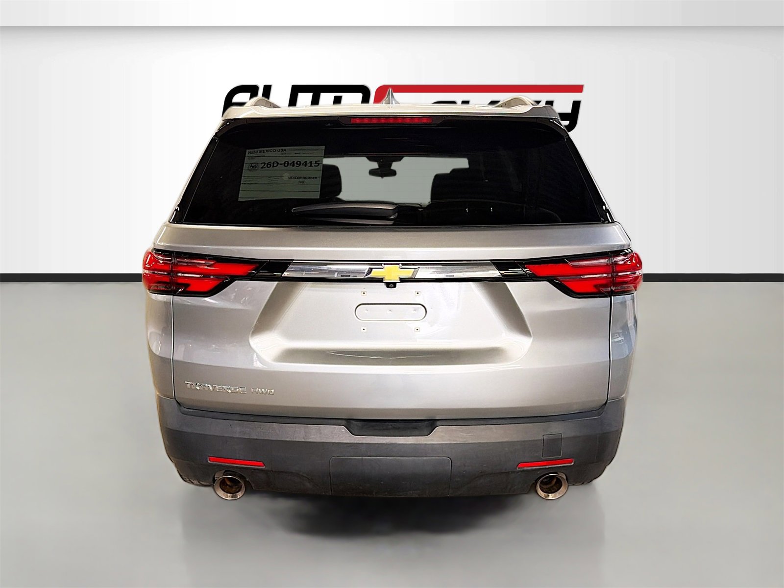 Used 2023 Chevrolet Traverse LT image 6