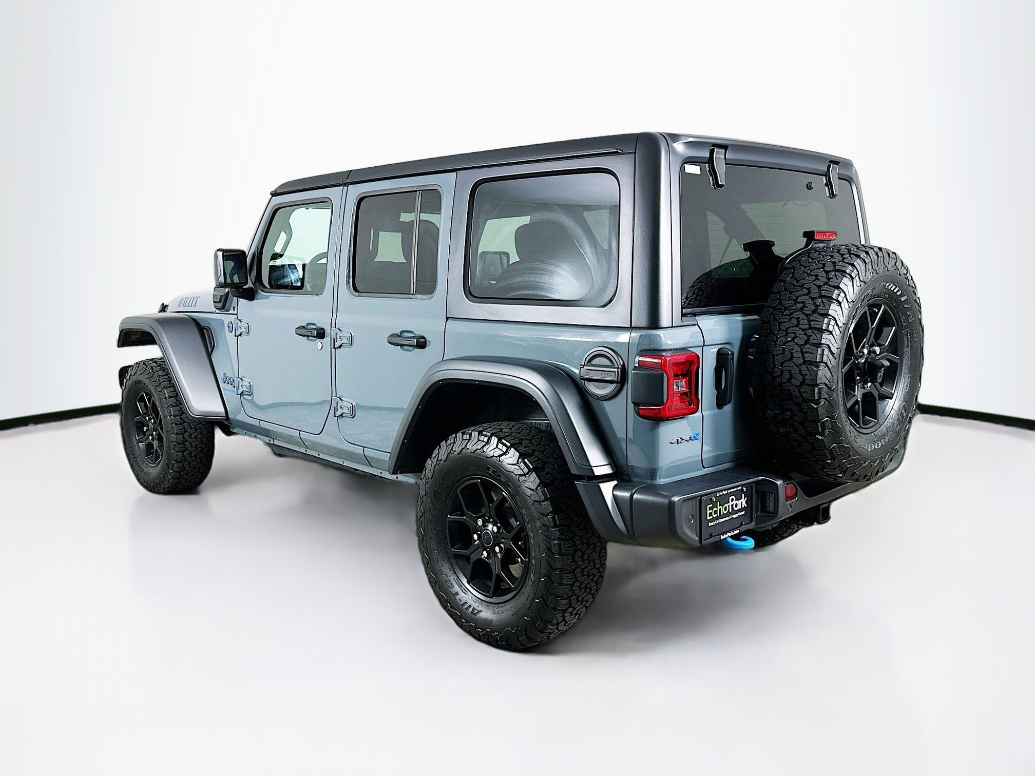 Used 2024 Jeep Wrangler Willys image 5