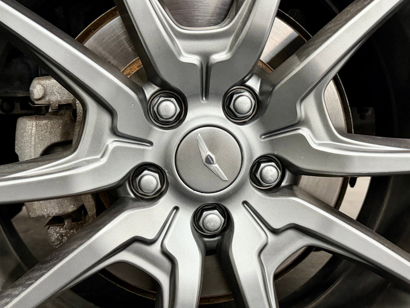 Used 2023 Genesis G70 2.0T AWD/4WD image 17