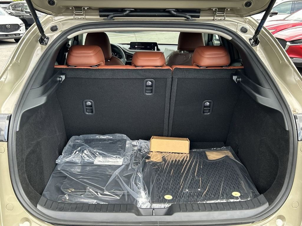 Used 2025 MAZDA CX-30 Carbon AWD/4WD image 17