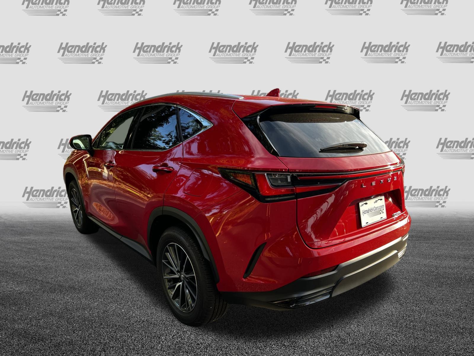 Certified 2025 Lexus NX 250 FWD w/ Premium Package image 7