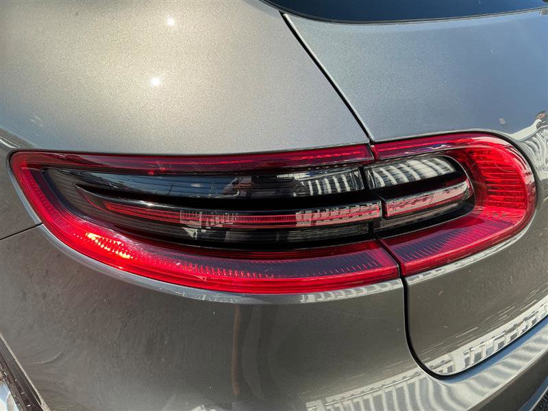 Used 2015 Porsche Macan S image 10