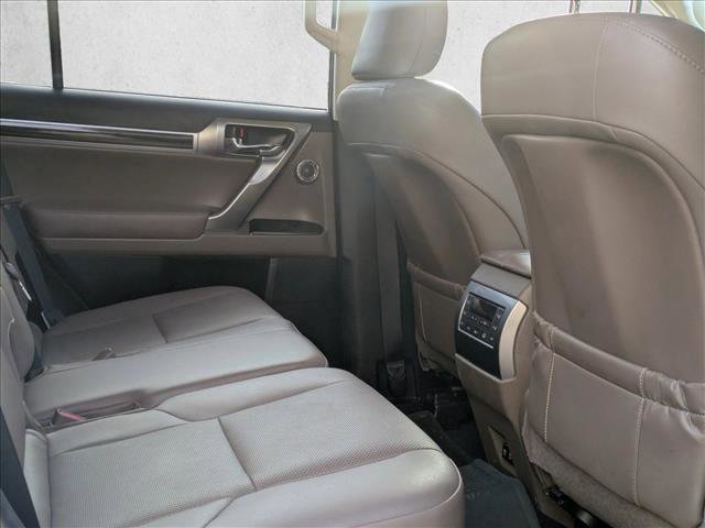 Used 2023 Lexus GX 460 Premium image 23