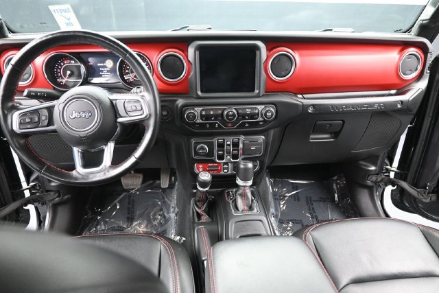 Used 2022 Jeep Wrangler Unlimited Rubicon w/ Dual Top Group AWD/4WD image 9