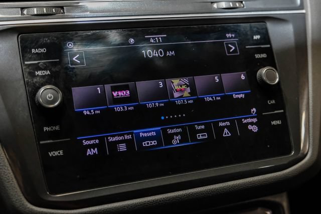 Used 2021 Volkswagen Tiguan SEL FWD image 33