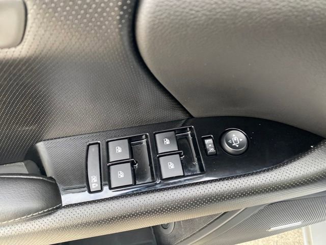 Used 2015 Cadillac XTS Luxury w/ Driver Awareness Package image 18