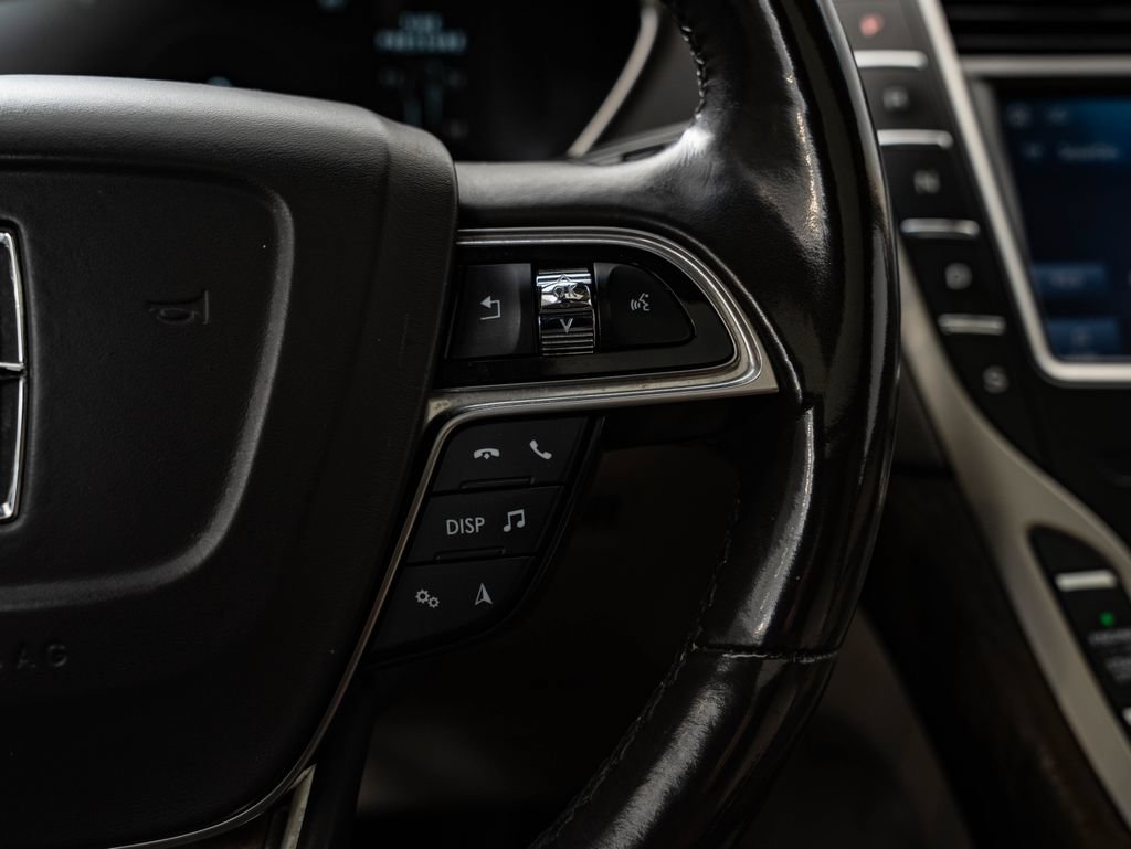 Used 2019 Lincoln Nautilus Select FWD image 30