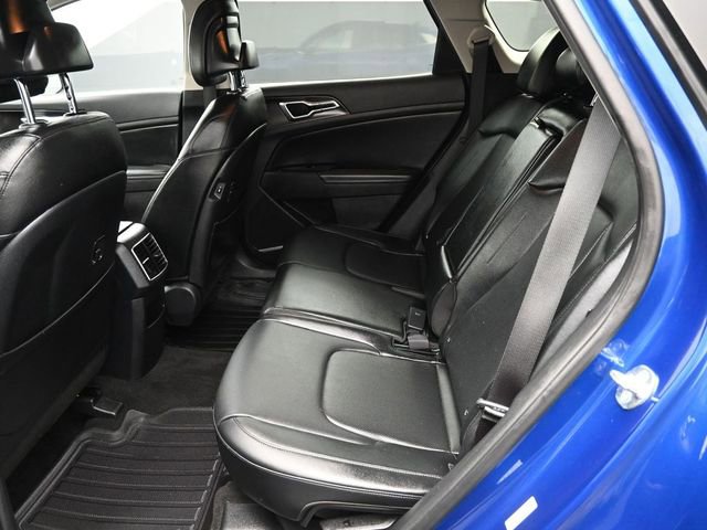Used 2025 Kia Sportage EX image 25