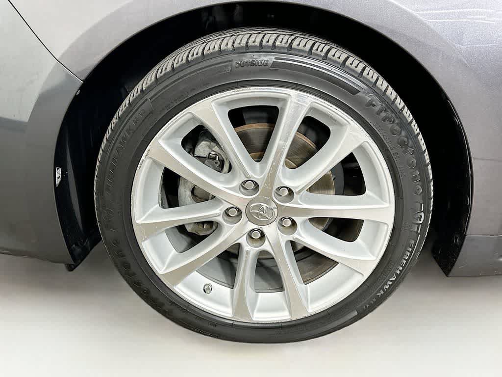 Used 2013 Toyota Avalon Limited FWD image 8