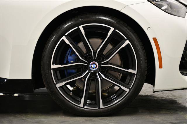 Used 2024 BMW M240i Coupe w/ Premium Package RWD image 17