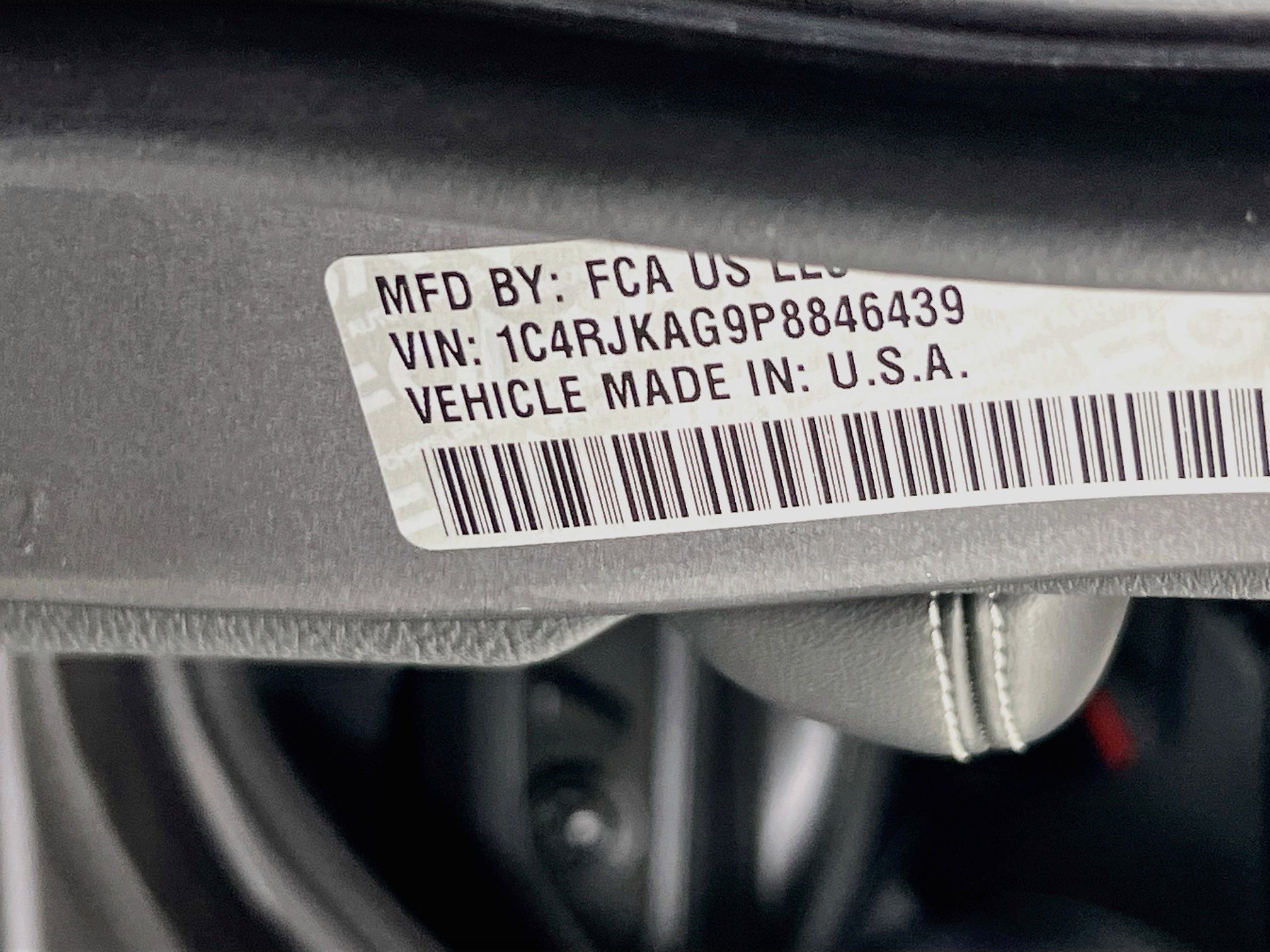 Used 2023 Jeep Grand Cherokee L Laredo AWD/4WD image 32