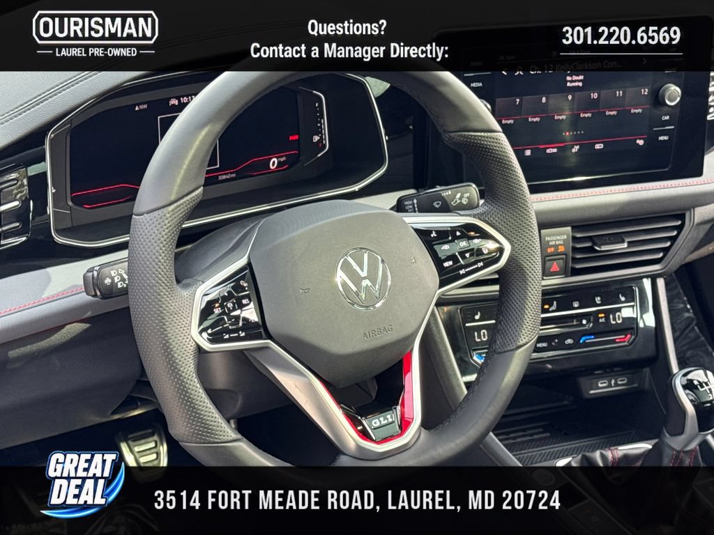 Used 2025 Volkswagen Jetta GLI Autobahn FWD image 9