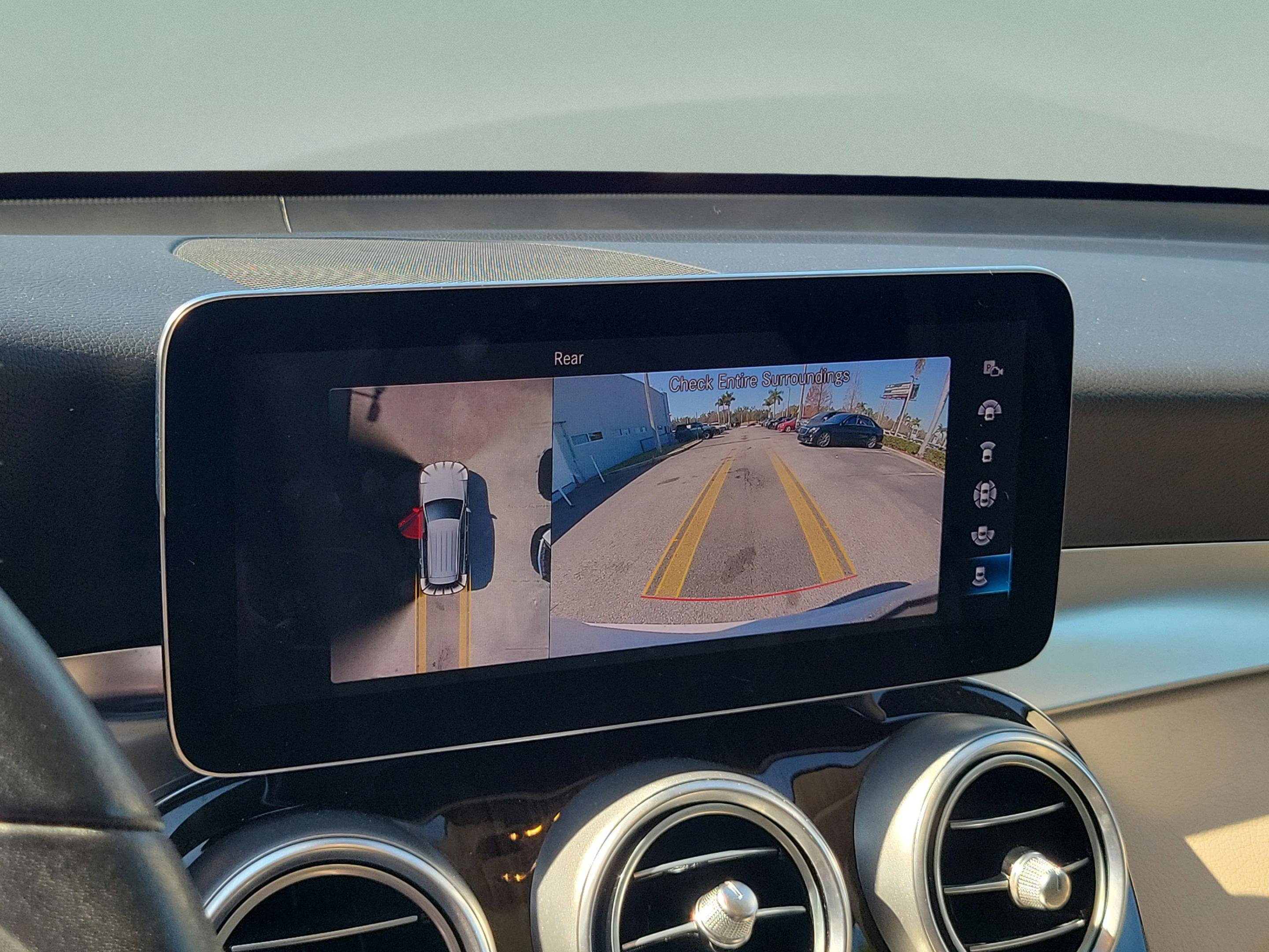 Used 2022 Mercedes-Benz GLC 300 image 19