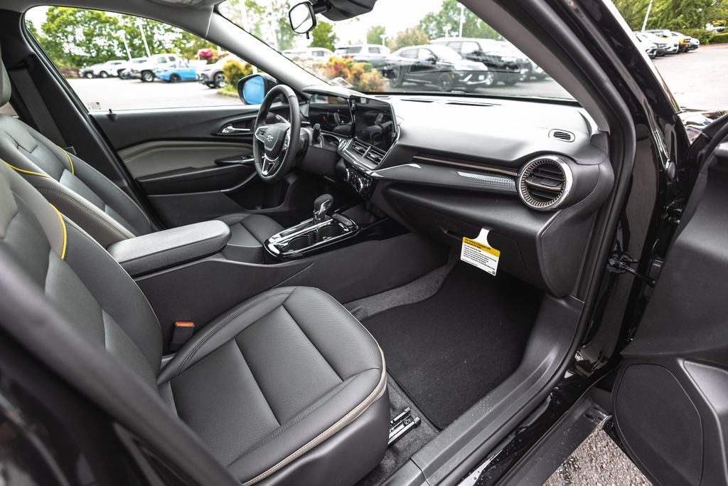 New 2026 Chevrolet Trax ACTIV w/ Driver Confidence Package FWD image 26