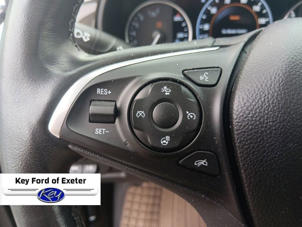 Used 2020 Buick Envision Premium w/ Driver Confidence Package AWD/4WD image 34